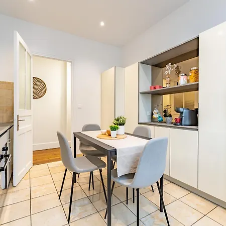 Apartamento Logis Marybail, Elégant Avec Terrasse Dans Immeuble Art Déco, Près De La Gare Et Du Centre-ville à *