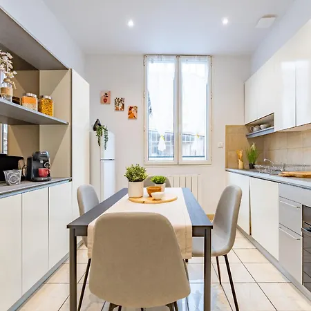 Logis Marybail, Elégant Avec Terrasse Dans Immeuble Art Déco, Près De La Gare Et Du Centre-ville à Apartamento Montauban
