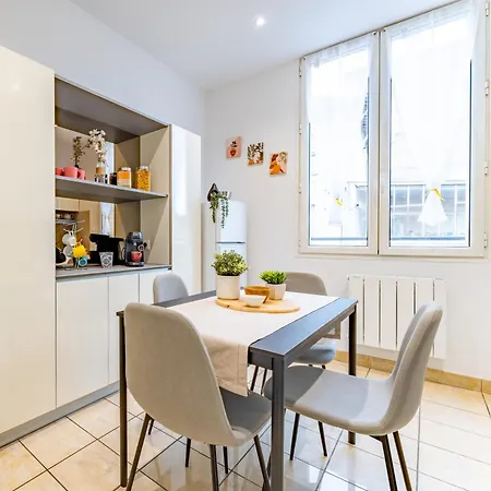 Logis Marybail, Elégant Avec Terrasse Dans Immeuble Art Déco, Près De La Gare Et Du Centre-ville à Apartamento Montauban