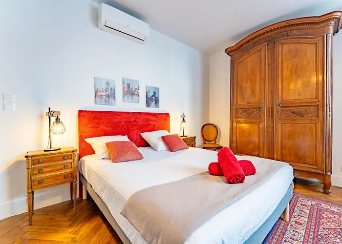 Апартаменты Logis Marybail, Elegant Avec Terrasse Dans Immeuble Art Deco, Pres De La Gare Et Du Centre-ville A *